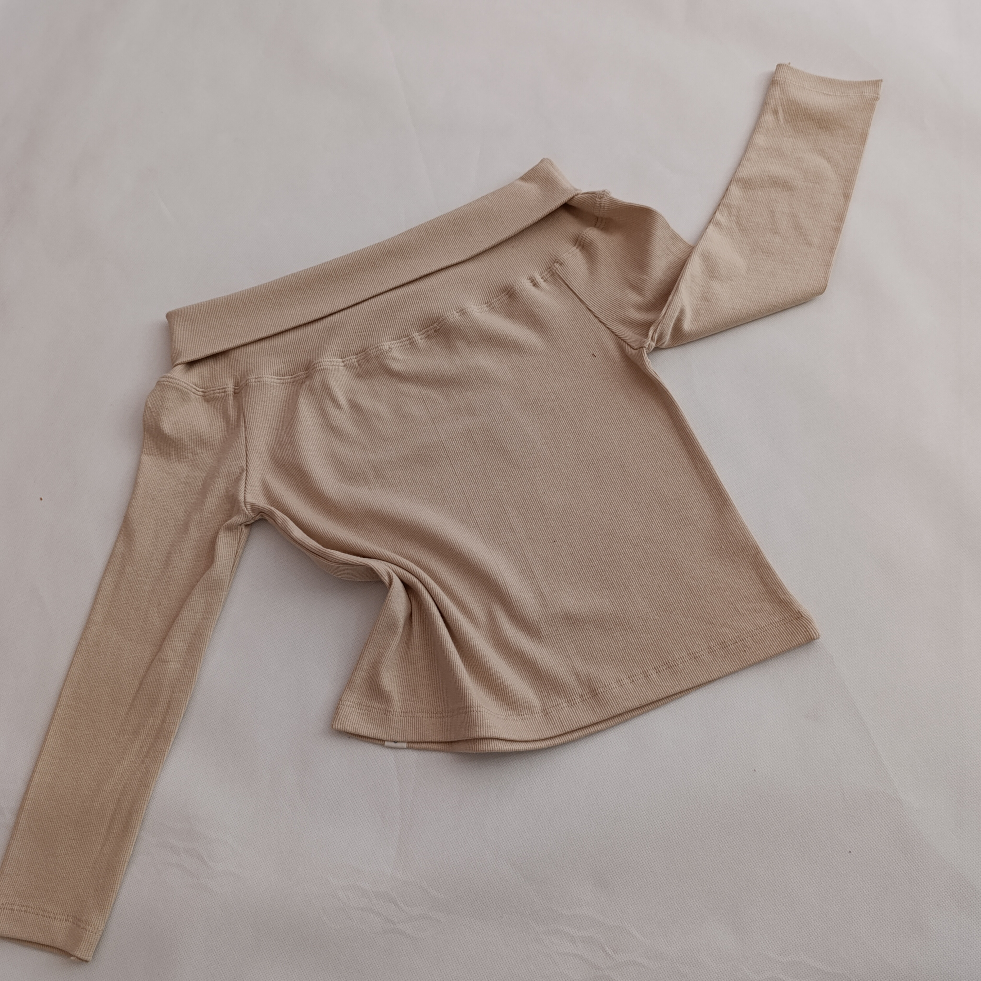 بلوز یقه کاپ دخترونه کشباف