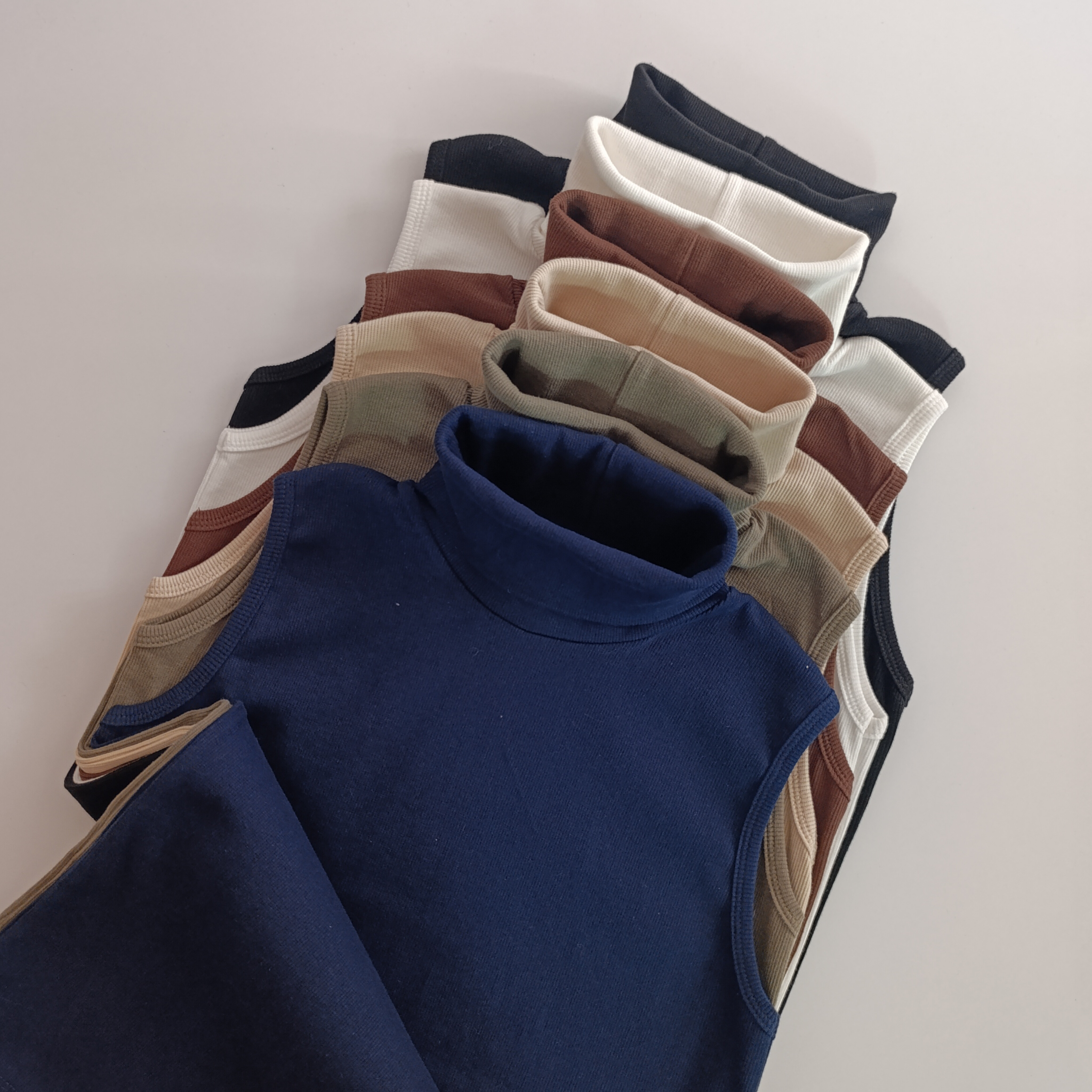 تاپ یقه اسکی