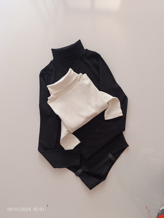 بادی یقه اسکی