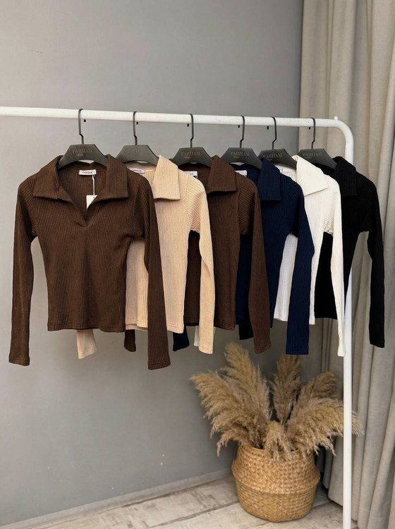 بلوز یقه کاپدار زنانه